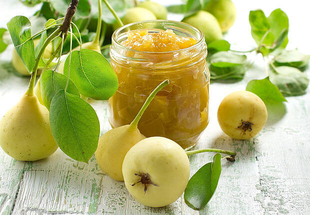 Pear Cashew Jam Glas mit Birnenmarmelade