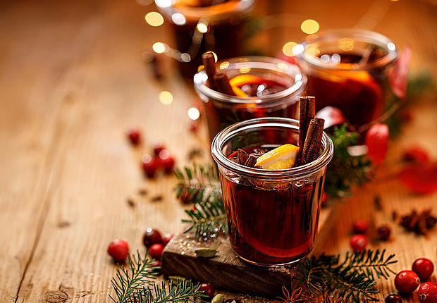 Orangen-Honig-Punsch